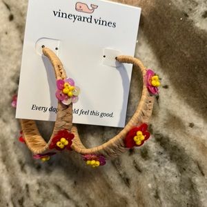 Vineyard vines earrings